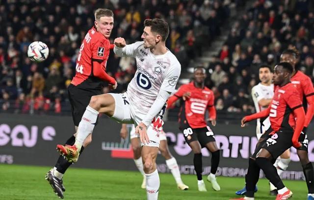 赛后里尔备战法甲；回应争议细节曝光；态度坚定；心理建设被强调的简单介绍